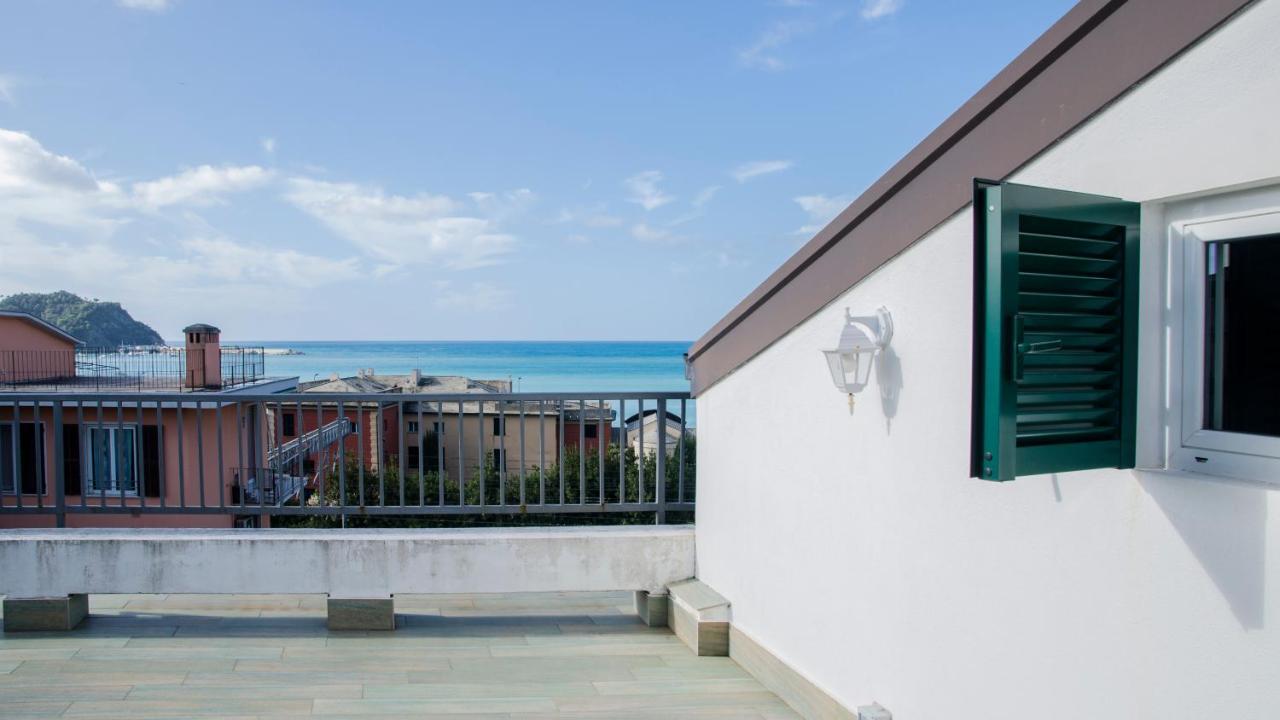 东塞斯特里009 - Attico Sant'Anna Vista Mare 150M Dalla Spiaggia Con Terrazza Privata公寓 外观 照片